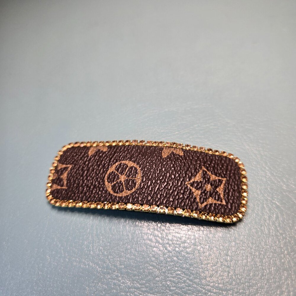 Flower Printed Hair Clip on Dark Brown PU